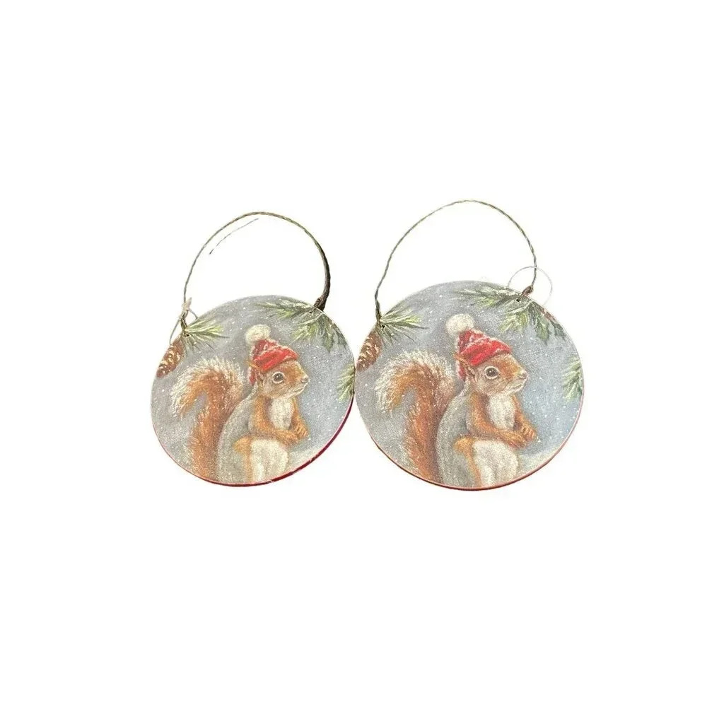 Squirrel Wood Round Christmas Holiday‎ Ornaments Set Of 2 Rustic Farm 4 x 4 NEW
